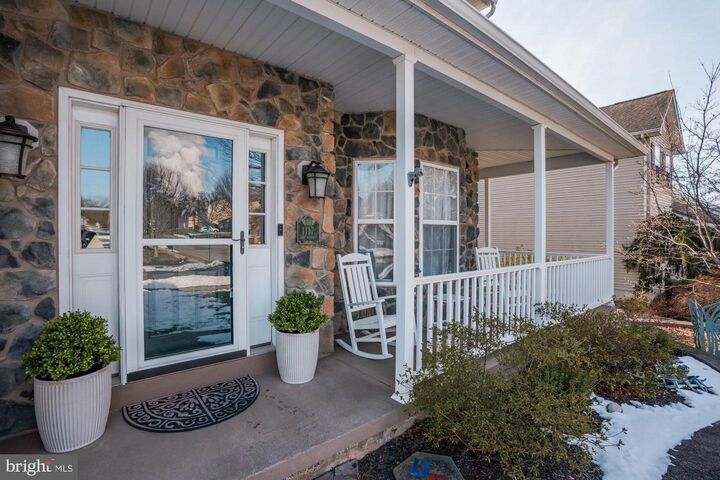 Property Photo:  1117 Sun Valley  PA 19468 