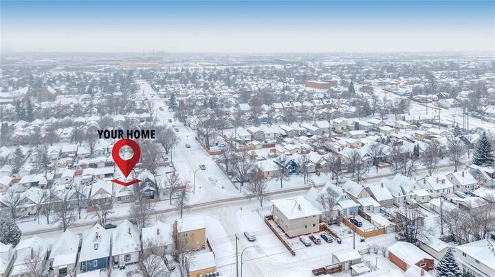 Property Photo:  912 Redwood Avenue  MB R2X 0X7 