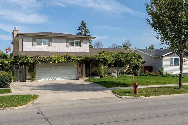 Photo de la propriété: 987 McLeod Avenue MB R2G 2L1