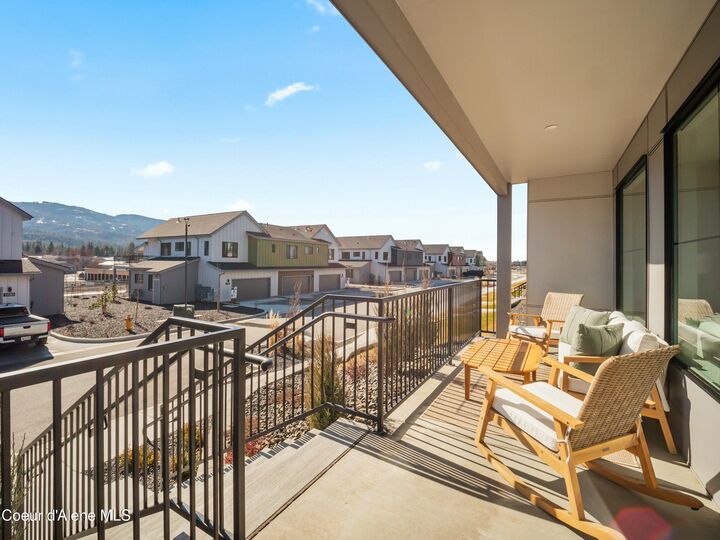 Property Photo:  1031 E Railroad Ave  ID 83854 