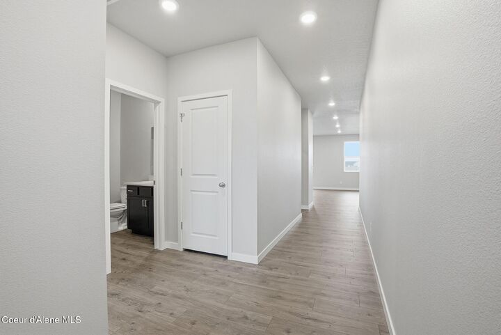 Property Photo:  4535 E Culpeo Ave  ID 83854 