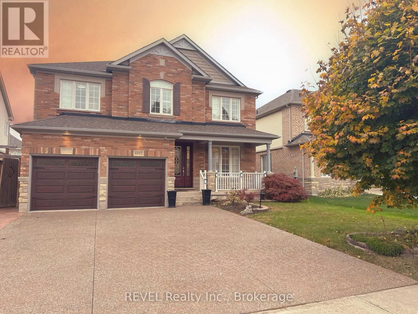 Property Photo:  8892 Kudlac Street  ON L2H 0C5 