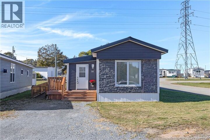Property Photo:  30 Violet Street  NB E2M 5N2 