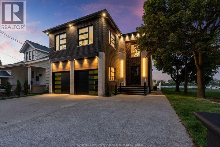 Property Photo:  8720 Riverside Drive East  ON N8S 1E9 