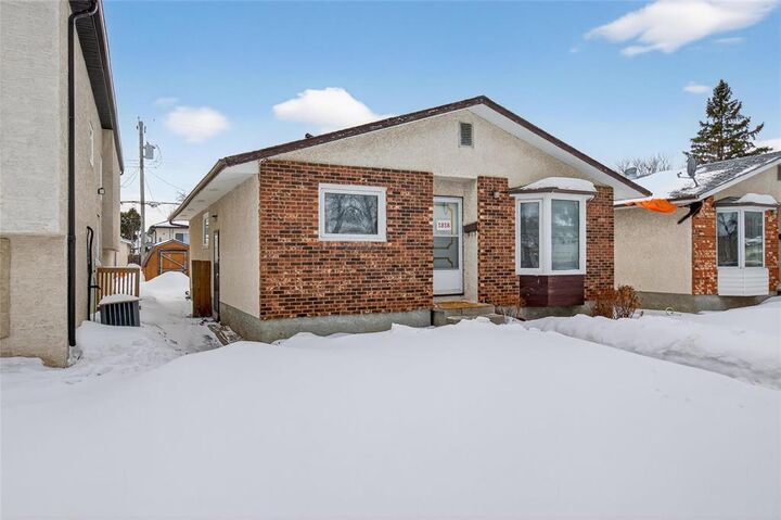 Property Photo:  1818 Legion Avenue  MB R2R 0A6 