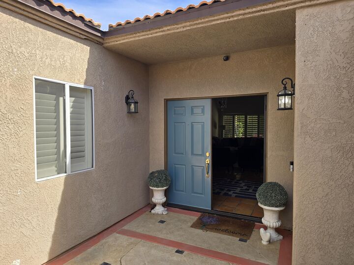 Property Photo:  48127 Vista Cielo  CA 92253 