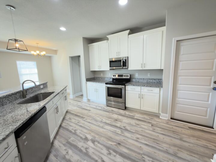 Property Photo:  5281 Moore Loop  FL 32536 