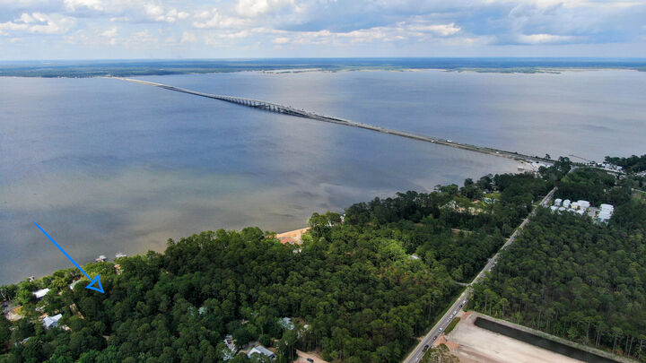 Property Photo:  7 Osprey Lane  FL 32459 