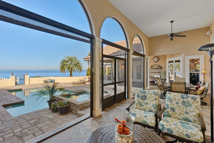 Property Photo:  3228 Bay Estates Drive  FL 32550 