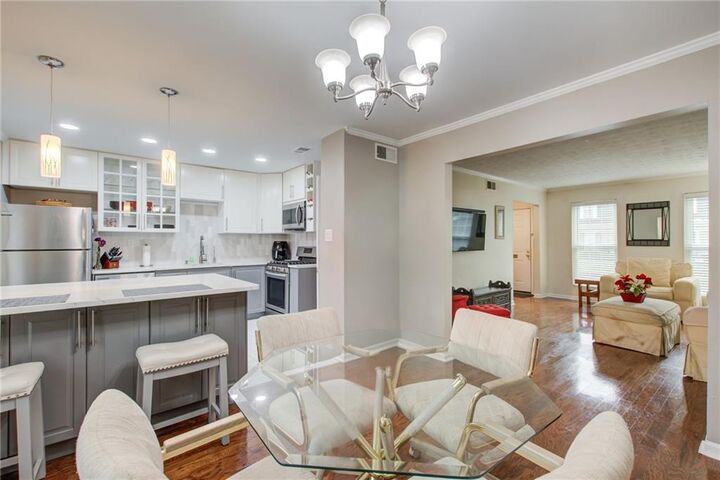 Property Photo:  10 Market Square Place NW  GA 30318 