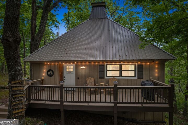 Property Photo:  27 Laurel Lane  GA 30536 