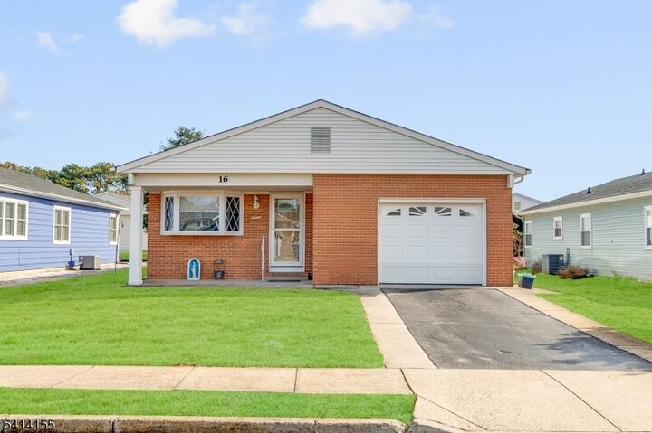 Property Photo: 16 Calalou Ct NJ 08757