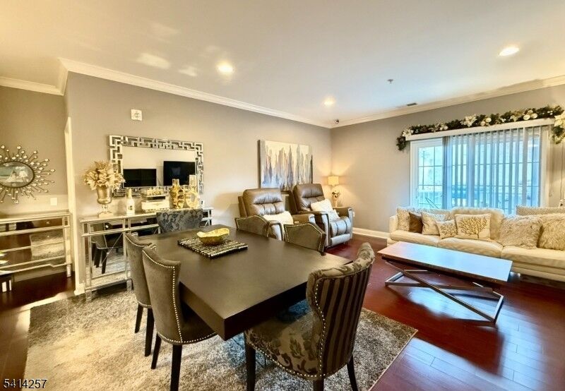 Property Photo:  3101 Ramapo Ct 3101  NJ 07457 