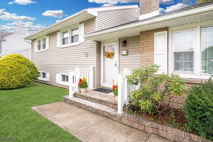 Property Photo:  100 Eyland Ave  NJ 07876 