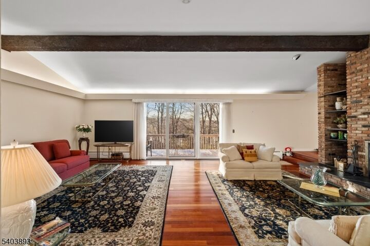 Property Photo:  8 Brush Hill Rd  NJ 07405 