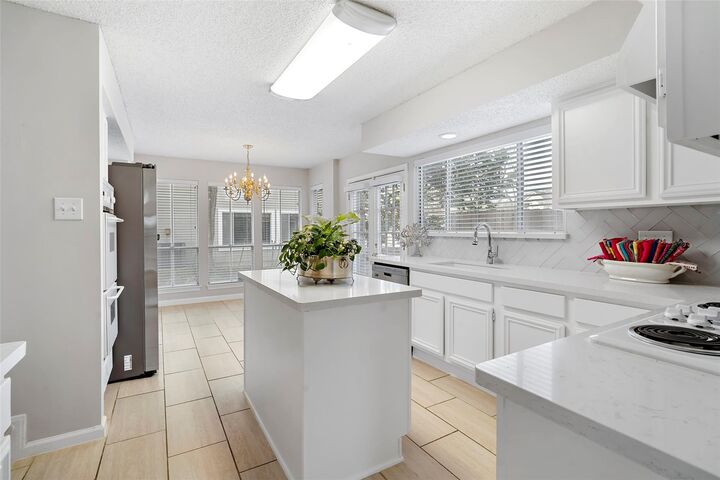 Property Photo:  12800 Briar Forest Drive 48  TX 77077 