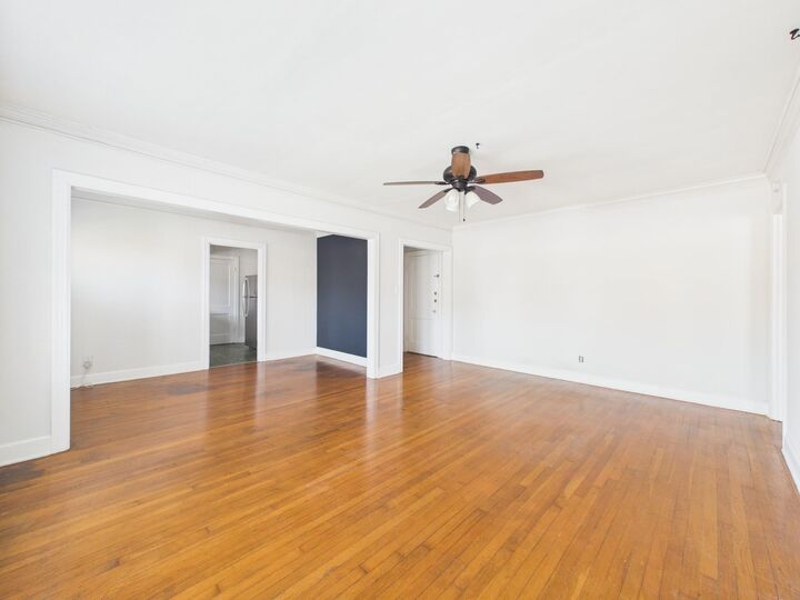 Property Photo:  1920 Richmond Avenue 7  TX 77098 
