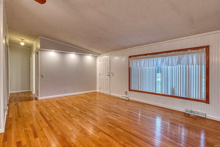 Property Photo:  11101 Country Homes Drive  IN 47712 