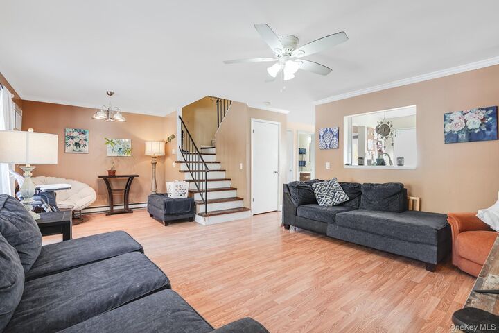 Property Photo:  6203 Chelsea Cove N  NY 12533 