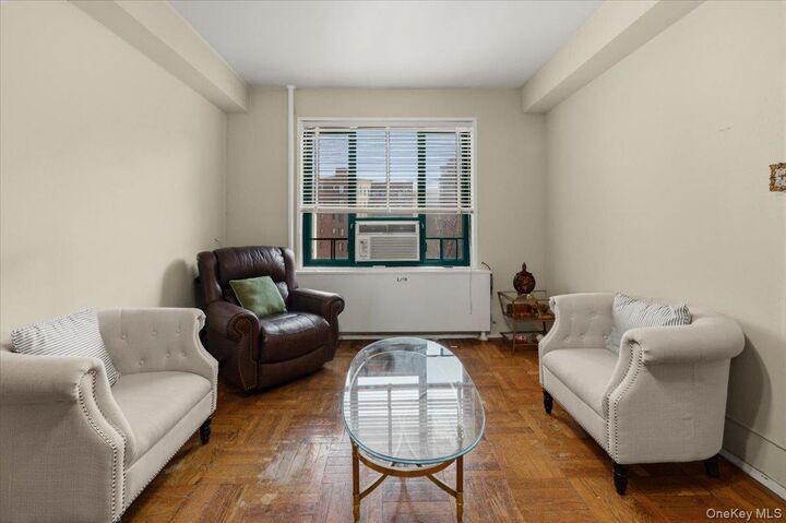 Property Photo: 1503 Metropolitan Avenue 5A NY 10462