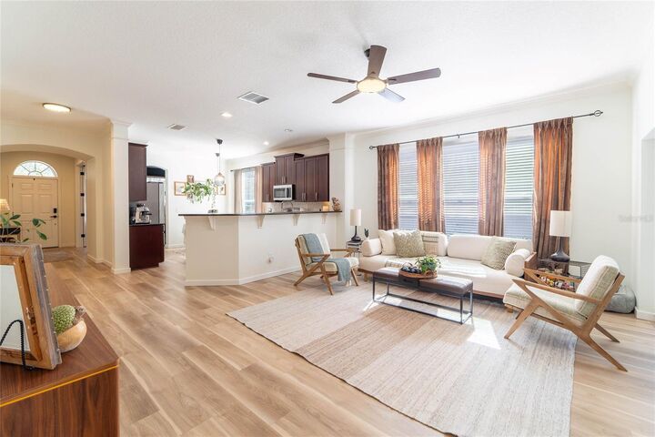 Property Photo:  184 Birchmont Drive  FL 32724 