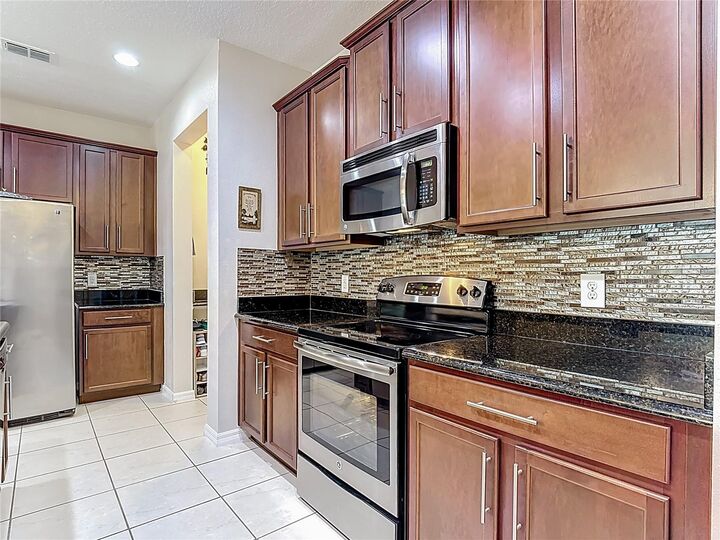 Property Photo:  3508 Saxony Lane  FL 34772 