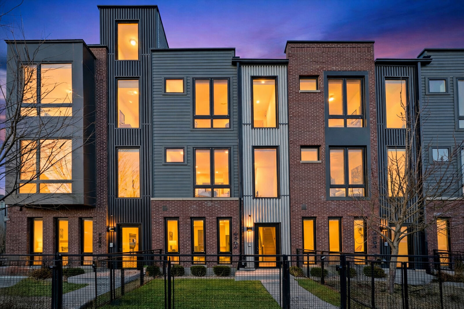 Property Photo:  4204 W Belmont Avenue  IL 60641 