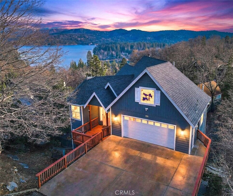Property Photo:  27431 Alpen  CA 92352 