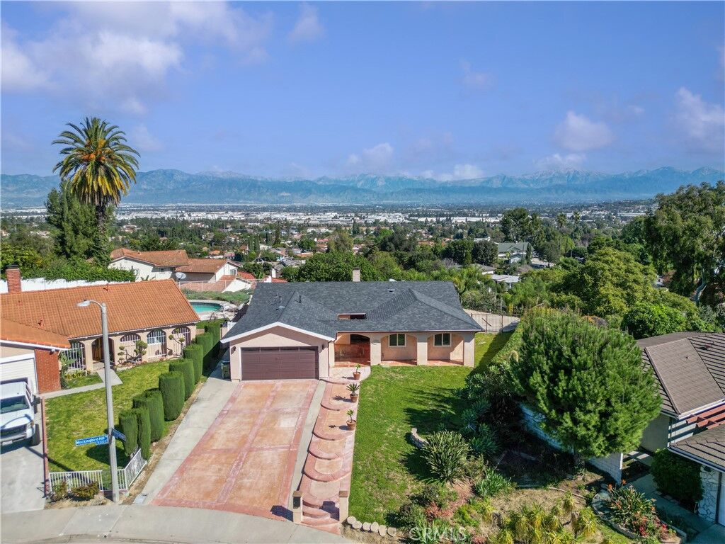 Property Photo:  15333 Mockingbird Hill  CA 91745 