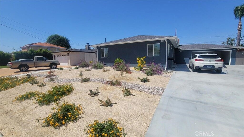Property Photo:  1605 E Santa Ana  CA 92805 