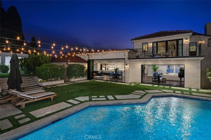 Property Photo:  4 Inverness Lane  CA 92660 