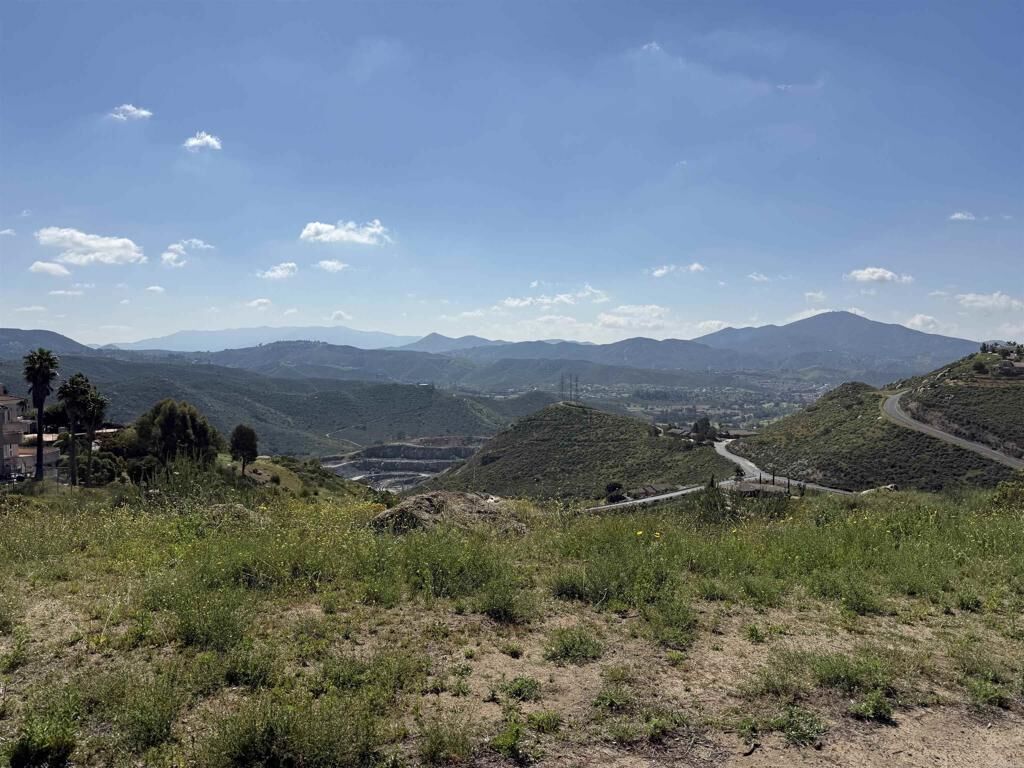 Property Photo:  1472 Vista Sierra Dr.  CA 92019 