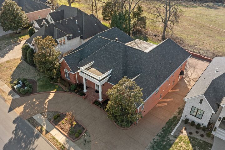 Property Photo: 71 Blue Ridge Trce TN 37075