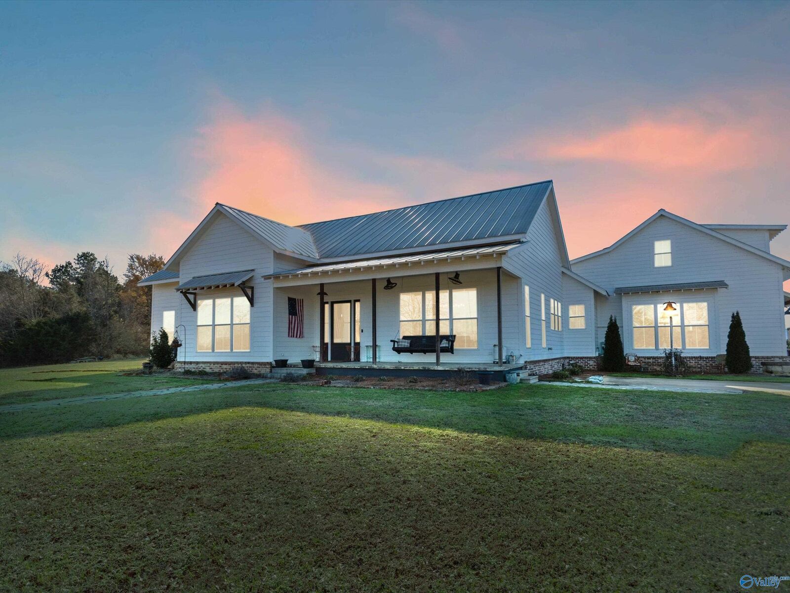 Property Photo:  14879 Gordon Road  AL 35611 