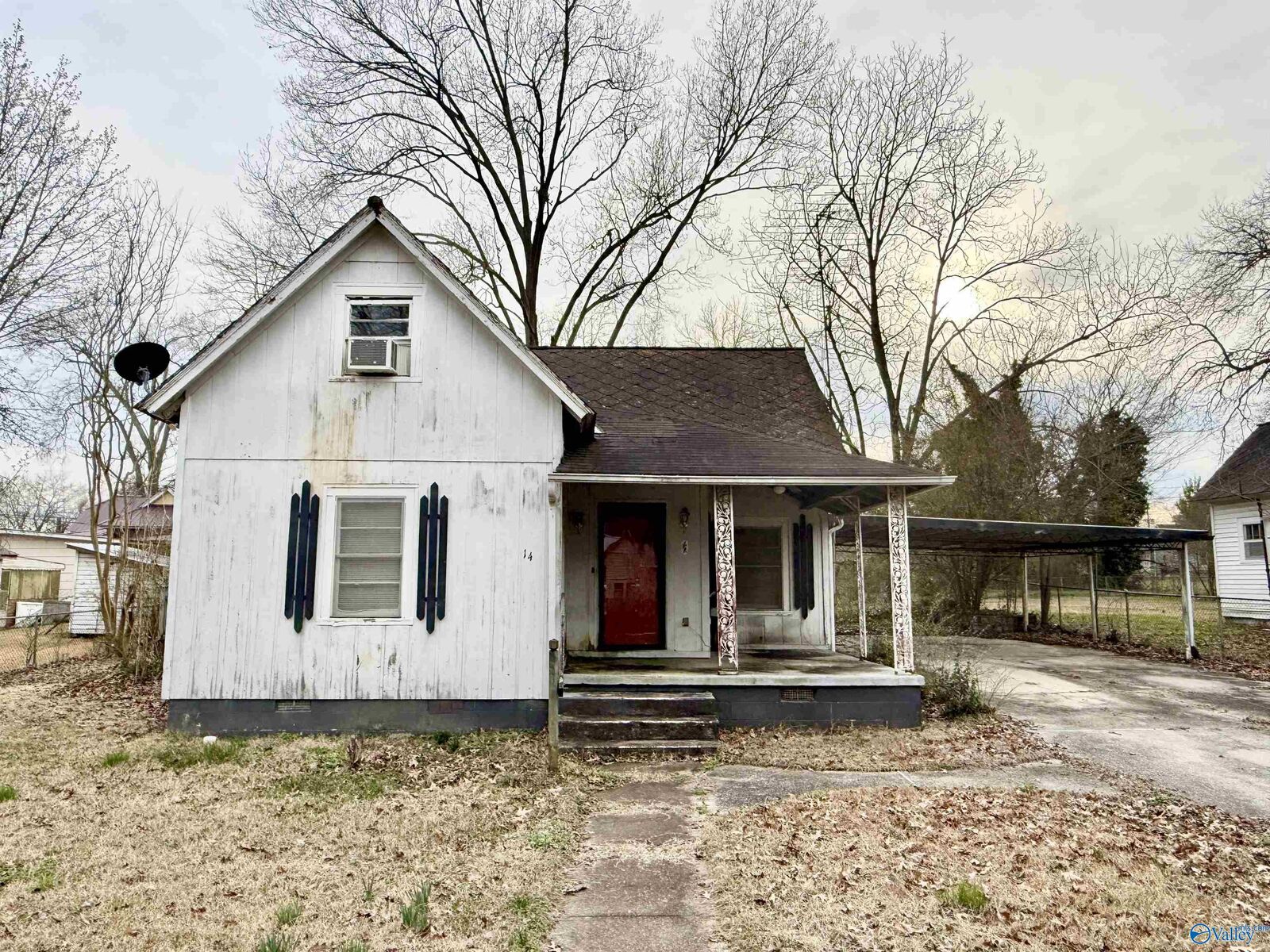Property Photo:  14 Winona  AL 35904 