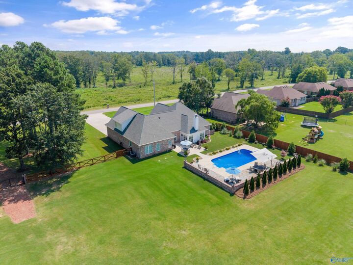 Property Photo:  20373 Edgewood Road  AL 35614 