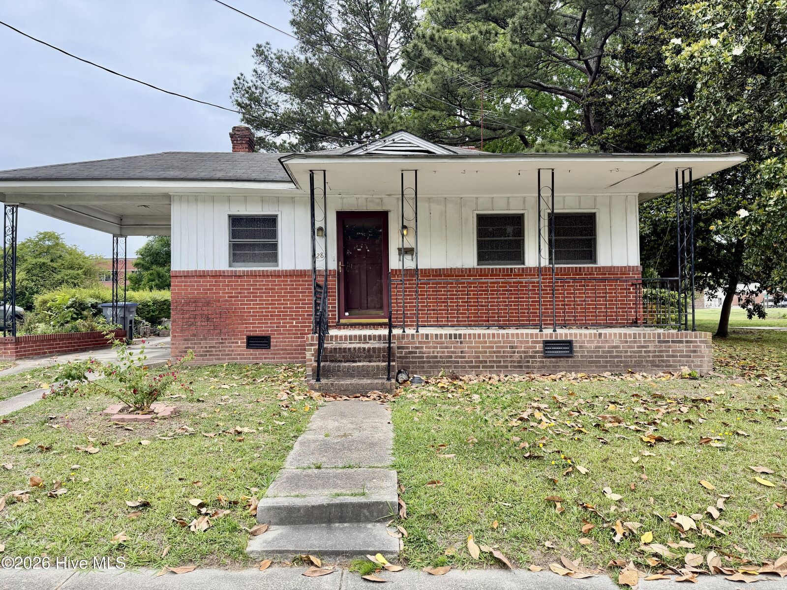 Property Photo:  728 Atlantic Avenue  NC 27801 