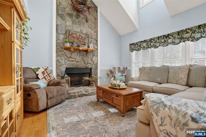 Property Photo:  40 Cedar Street  NJ 07403 