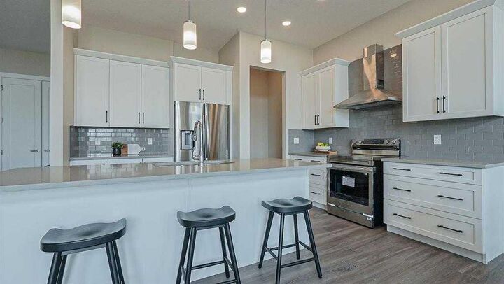 Photo de la propriété: 803 Hampshire Bay NE AB T1V 0E5