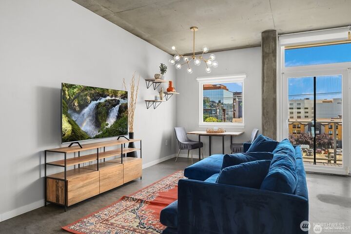 Property Photo:  501  Roy Street T308  WA 98109 