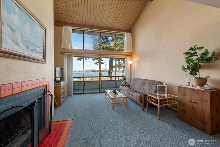 Property Photo: 7806 Birch Bay Drive 104 WA 98230