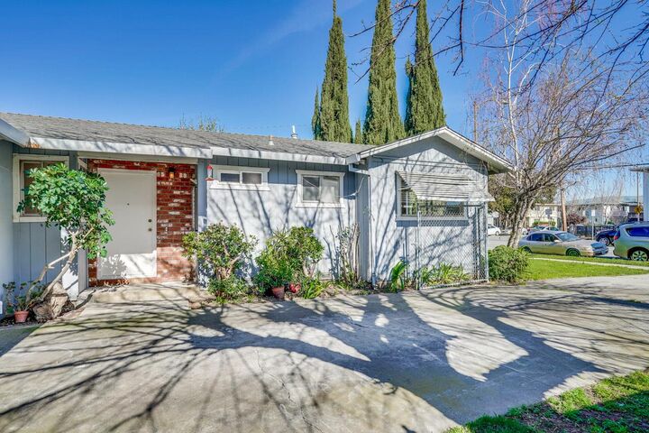 Property Photo: 1641 Santee Drive CA 95122
