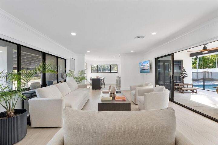 Property Photo: 8201 SW 151st St FL 33158