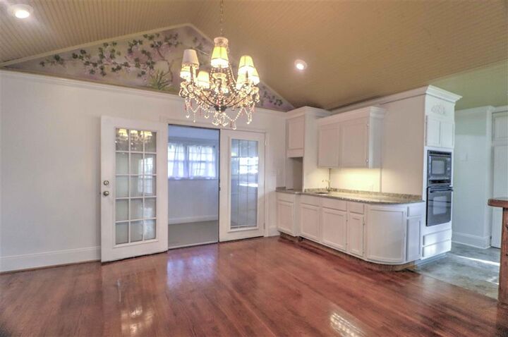 Property Photo:  2206 Greenlawn St Street  LA 70607 