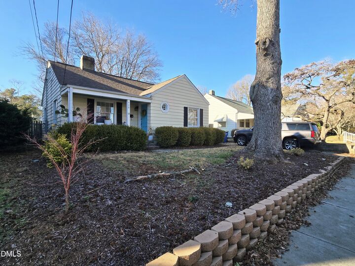 Property Photo:  406 Bickett Boulevard  NC 27608 