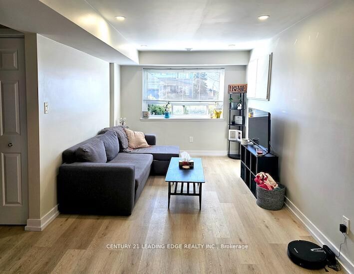 Property Photo:  40 Waywell Street Lower  ON L1N 8N9 