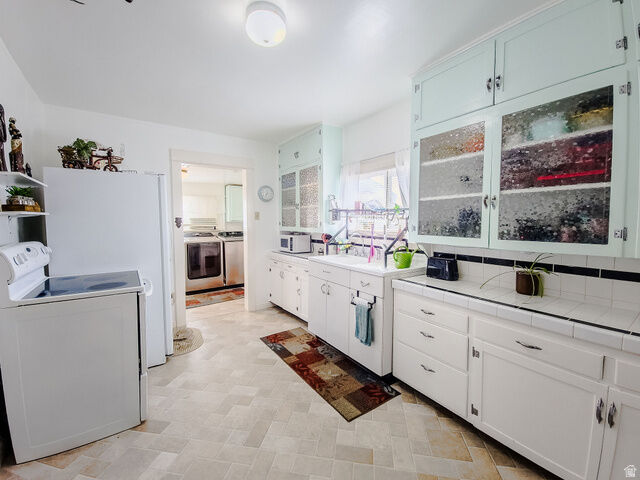Property Photo:  351 S 400 E  UT 84501 