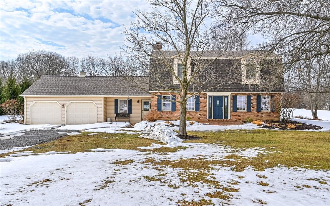 Property Photo: 656 Bairdford Rd PA 15044