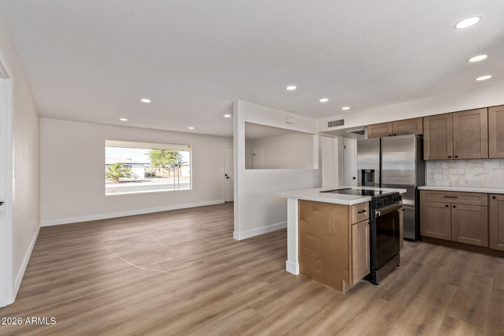 Property Photo:  5325 E Des Moines Street  AZ 85205 
