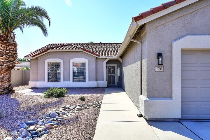 Property Photo: 1451 E Palm Beach Drive AZ 85249